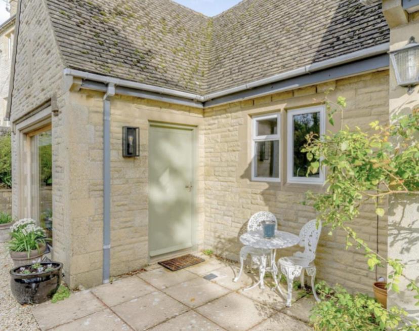 The Liss @ Piper House Apartment Cheltenham Exterior photo